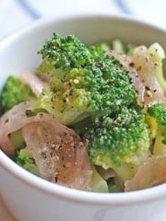 ブロッコリーと生ハムのサラダ-レシピのメイン写真