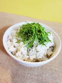 新生姜としらすの炊き込みご飯-レシピのメイン写真