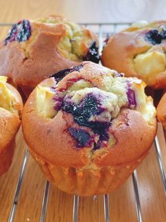米粉マフィン♪ブルーベリ&クリームチーズ-レシピのメイン写真