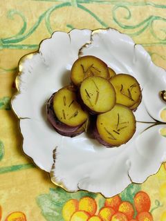 薩摩芋のリンゴジュース煮 ローズマリーで-レシピのメイン写真