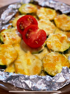 糖質制限OK♪簡単ズッキーニのチーズ焼き-レシピのメイン写真