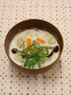 【妊娠期】牛乳入りみそ汁-レシピのメイン写真