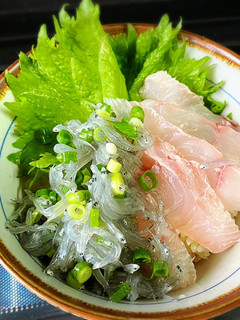 生しらすとウメイロ丼-レシピのメイン写真