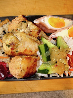 手羽先餃子 ひじきご飯 弁当-レシピのメイン写真