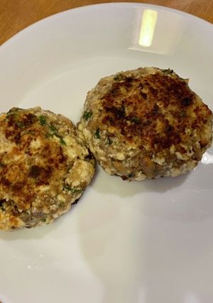 節約！いわしの缶で栄養たっぷりハンバーグ-レシピのメイン写真