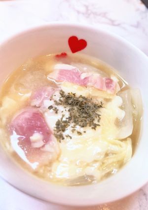 カップひとつで!オニオンスープ-レシピのメイン写真