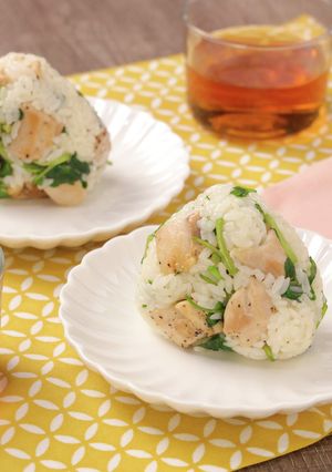 レモン香るチキンソテーのごちそうおにぎり-レシピのメイン写真
