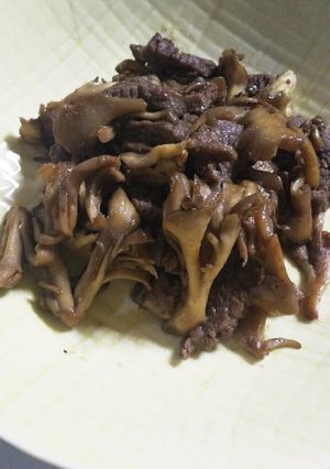牛肉と舞茸のカリバタ天つゆ焼き-レシピのメイン写真