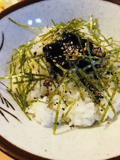 オープンおにぎり●佃煮&ひじきのゴマめし-レシピのメイン写真