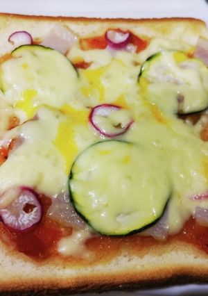 簡単トマトソースのピザトースト-レシピのメイン写真
