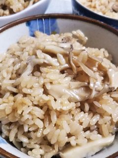 中華風☆舞茸の炊き込みごはん-レシピのメイン写真
