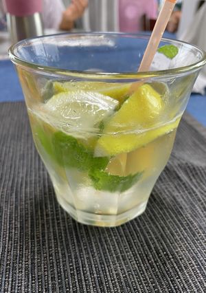 ハンガリーのカフェのレモネード-レシピのメイン写真