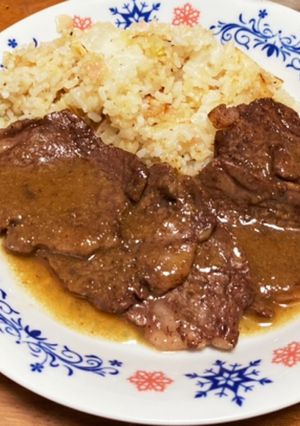 ガーリックライスと国産牛ロースのプレート-レシピのメイン写真