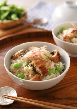 ごはんに混ぜるだけ　♪　枝豆うなぎめし-レシピのメイン写真
