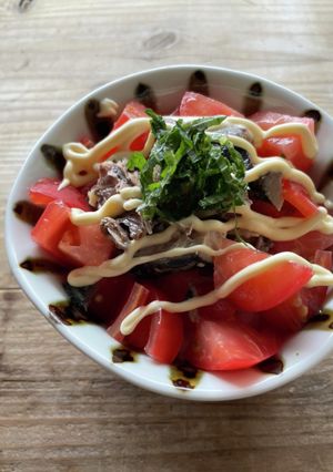 mトマトとツナ(鯖)缶のマヨ丼-レシピのメイン写真