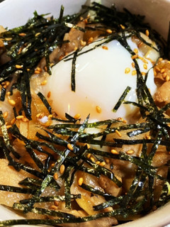 温玉乗せ豚丼-レシピのメイン写真