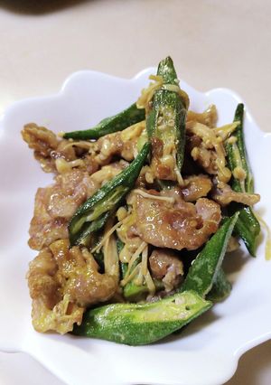 オクラと豚肉のマヨカレー炒め-レシピのメイン写真