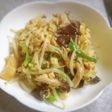 ひらたけと卵の炒めもの。