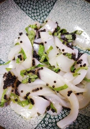 ランプフィッシュキャビアでいか和え-レシピのメイン写真