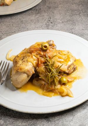 骨付きもも肉のトマト煮（カチャトーラ）-レシピのメイン写真