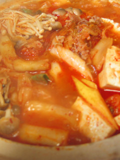 肉豆腐風のキムチチゲ 締めは雑炊で-レシピのメイン写真
