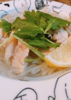 マロニーや春雨でお手軽♡鶏肉のフォー！-レシピのメイン写真