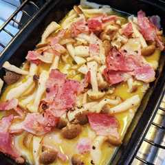 รูปของ しめじとベーコンのレモンバターグリル