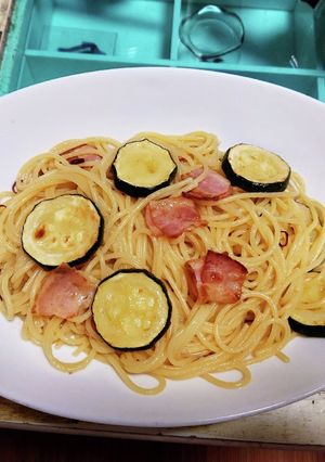 ズッキーニとベーコンのパスタ-レシピのメイン写真