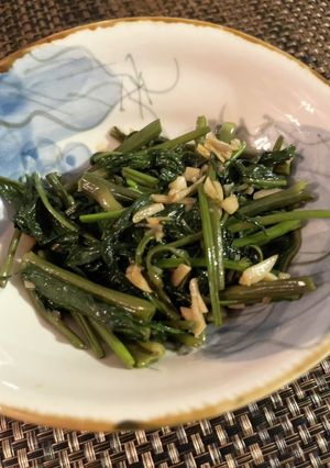 【超簡単】空芯菜のオイスターソース炒め-レシピのメイン写真