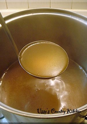 活力なべで作る☆鶏ガラスープ（鶏出汁）-レシピのメイン写真