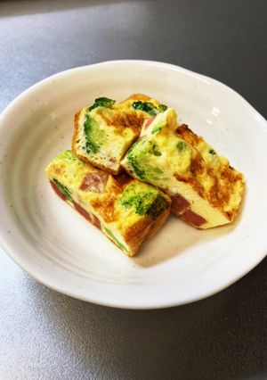 ブロッコリーとポークのオムレツ-レシピのメイン写真