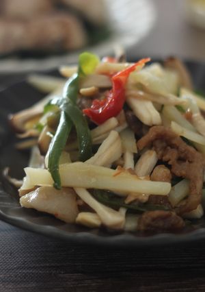 野菜が主役！じゃがいもと豚肉の青椒肉絲-レシピのメイン写真