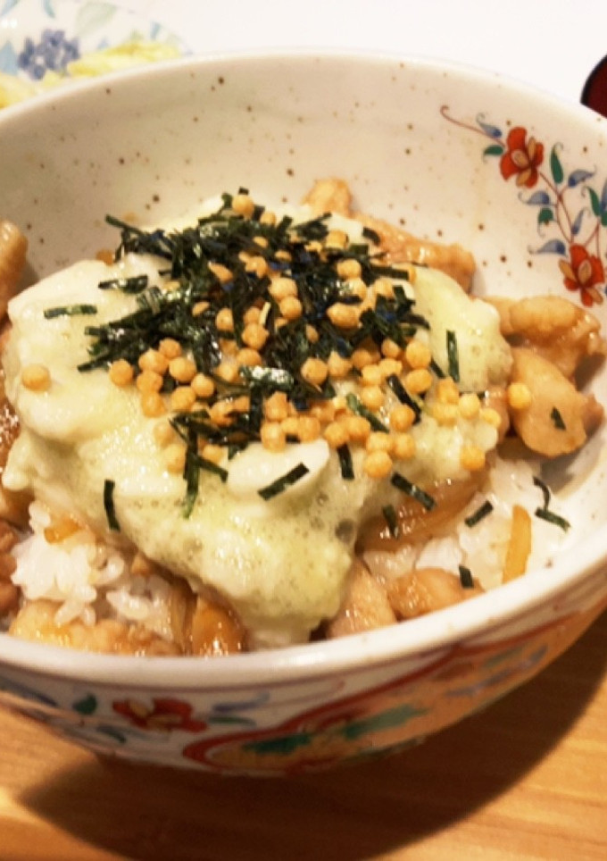 お茶漬けの素でスタミナとろろ豚丼(^^)-レシピのメイン写真