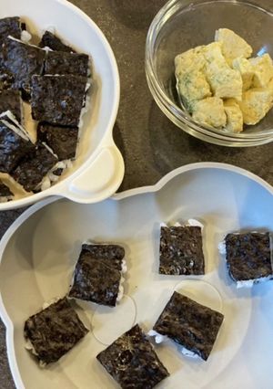 簡単！離乳食後期〜手づかみ食べおにぎらず-レシピのメイン写真