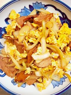 焼き豚と玉ねぎの卵炒め-レシピのメイン写真