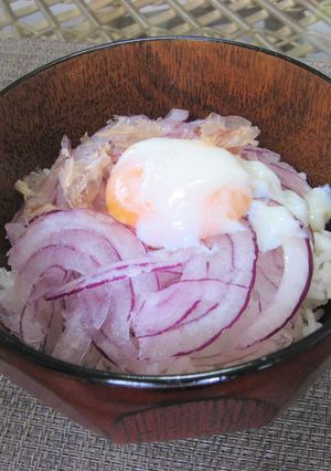 赤の蜜玉丼-レシピのメイン写真