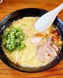 市販ので♪背脂入り本格濃厚豚骨ラーメン！