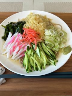 夏はつめたい麺を!!:冷やしたぬき蕎麦-レシピのメイン写真