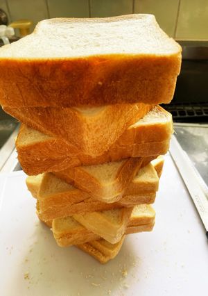 PB蓋で簡単！サンドイッチ用パンの切り方-レシピのメイン写真
