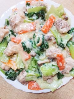 鶏肉とチンゲン菜のクリーム煮-レシピのメイン写真