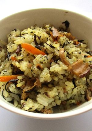お茶の葉入りひじきご飯-レシピのメイン写真
