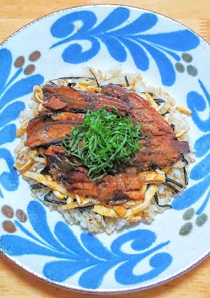 イワシの蒲焼き缶でチャーハン-レシピのメイン写真