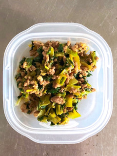88.合い挽き肉と小松菜の混ぜご飯-レシピのメイン写真