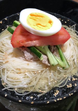 そうめんと簡単スープで【韓国風冷麺】-レシピのメイン写真