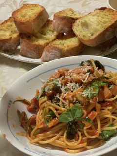 ベーコンとほうれん草のトマトパスタ-レシピのメイン写真