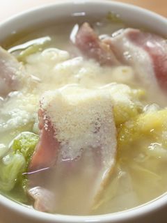 スープがおいしい❤白菜とベーコン煮-レシピのメイン写真