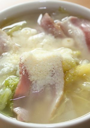 スープがおいしい❤白菜とベーコン煮-レシピのメイン写真