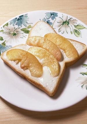 桃とヨーグルトのトースト-レシピのメイン写真