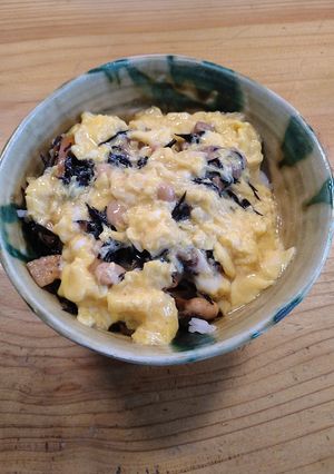 とろ玉ひじき丼-レシピのメイン写真