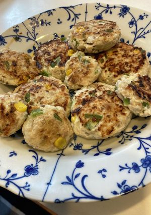 鶏挽肉の野菜たっぷりハンバーグ-レシピのメイン写真